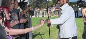 Ringo Starr greeting me and other journalists and fans at his 2024 Peace & Love Birthday Celebration in Los Angeles. (photo: Steve Rood)